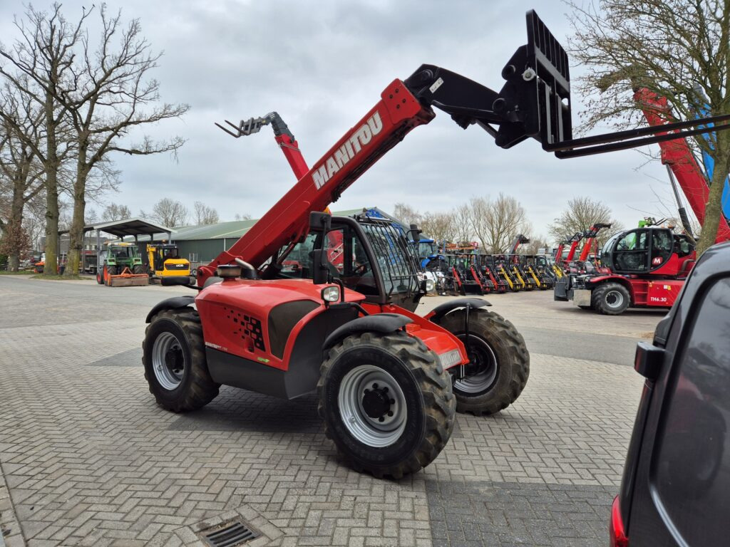 Manipulador telescópico MANITOU MT732 easy: foto 6