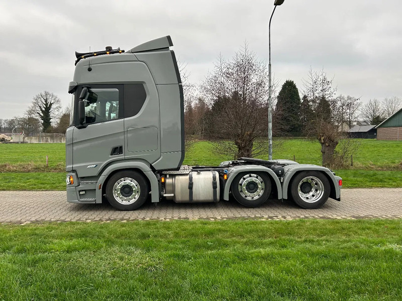 Scania R560 | 6X2/4 LB | RETARDER | PARK-COOLER | PTO PREP. - Cabeza tractora: foto 2 Scania R560 | 6X2/4 LB | RETARDER | PARK-COOLER | PTO PREP. - Cabeza tractora: foto 2
