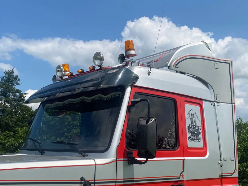 Leasing financiero de Scania T143-500 V8 | 4x2 | 4350 mm WHEELBASE | TOP CONDITION !!! leasing Scania T143-500 V8 | 4x2 | 4350 mm WHEELBASE | TOP CONDITION !!!: foto 14