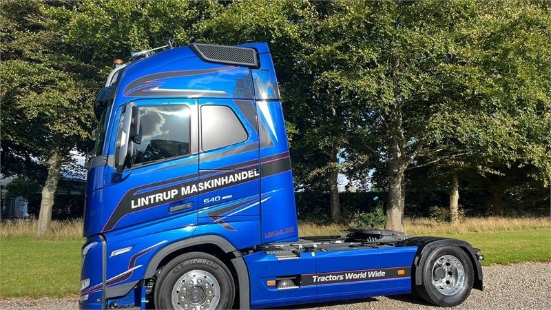 Volvo FH 540 Globetrotter XL, fuld luft affjedring og Al - Cabeza tractora: foto 2 Volvo FH 540 Globetrotter XL, fuld luft affjedring og Al - Cabeza tractora: foto 2