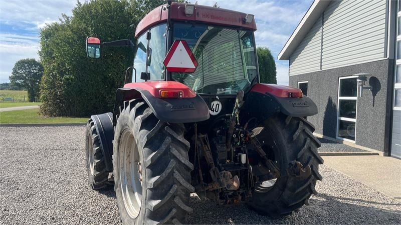 Case IH MX 100C Med frontlæsser - Tractor: foto 3 Case IH MX 100C Med frontlæsser - Tractor: foto 3