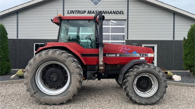 Tractor Case IH Magnum 7210 PRO PRO model, og en ejers traktor fra: foto 6