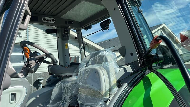 Deutz-fahr 9340 TTV 9340 TTV WARRIOR, New and unused tractor - Tractor: foto 4 Deutz-fahr 9340 TTV 9340 TTV WARRIOR, New and unused tractor - Tractor: foto 4