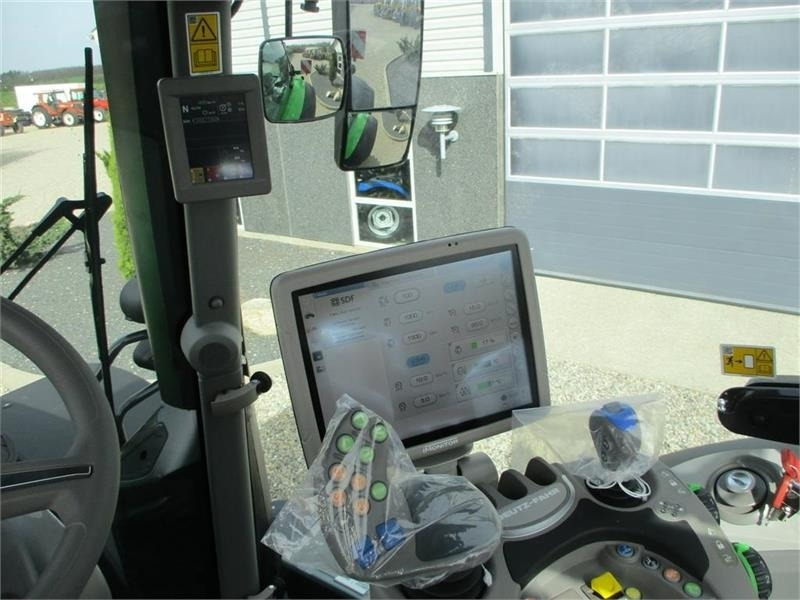 Tractor Deutz-fahr 9340 TTV New and unused tractor: foto 8 Tractor Deutz-fahr 9340 TTV New and unused tractor: foto 8