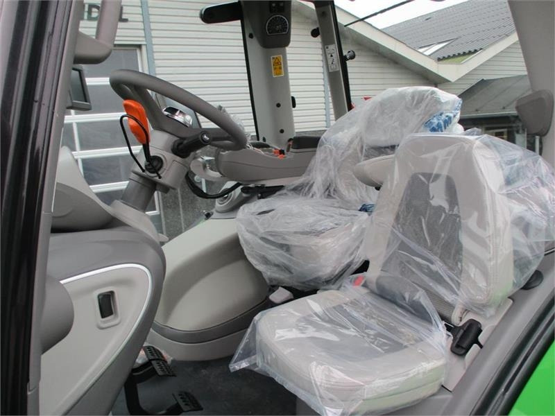 Deutz-fahr 9340 TTV New and unused tractor - Tractor: foto 5 Deutz-fahr 9340 TTV New and unused tractor - Tractor: foto 5