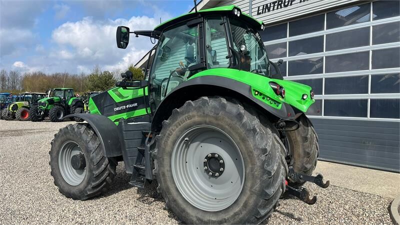 Deutz-fahr Agrotron 6215 TTV Med frontlift - Tractor: foto 3 Deutz-fahr Agrotron 6215 TTV Med frontlift - Tractor: foto 3