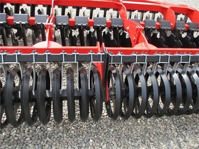 Dexwal Mamut 4 m med v-rings pakker og 560 mm tallerkner - Rastras: foto 5 Dexwal Mamut 4 m med v-rings pakker og 560 mm tallerkner - Rastras: foto 5