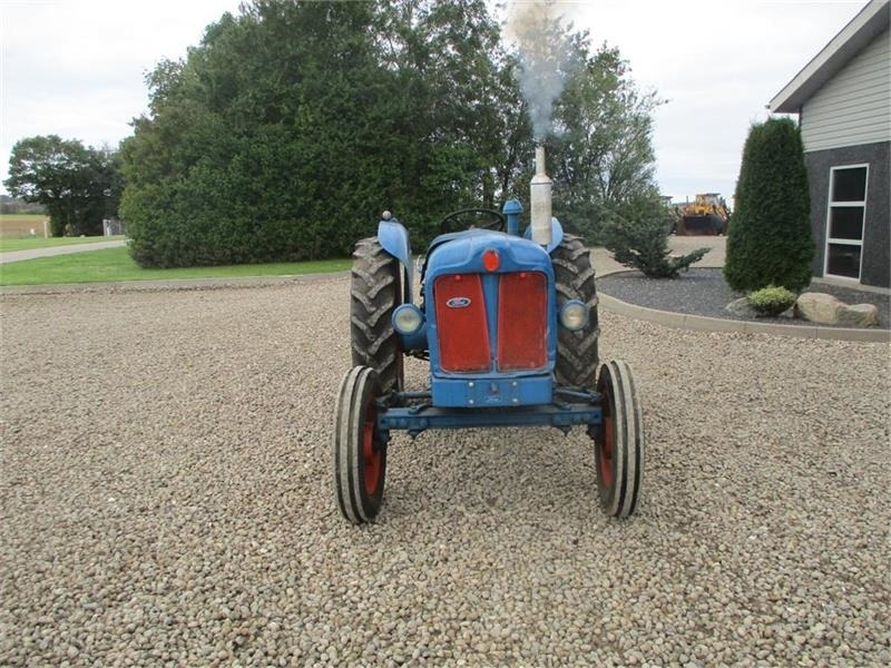 Fordson Major Diesel traktor - Tractor: foto 3 Fordson Major Diesel traktor - Tractor: foto 3