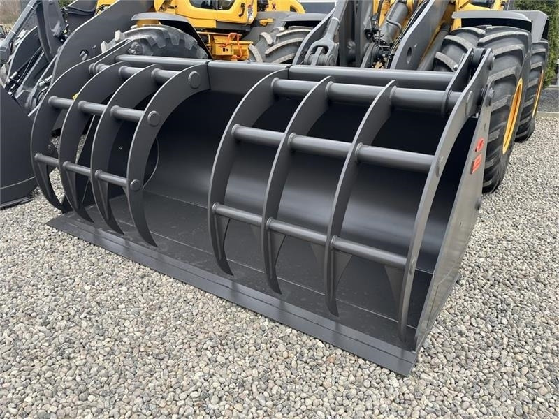 JST Overfalds skovl 300 med skårende tænder og med eks - Cazo para Maquinaria de construcción: foto 1 JST Overfalds skovl 300 med skårende tænder og med eks - Cazo para Maquinaria de construcción: foto 1