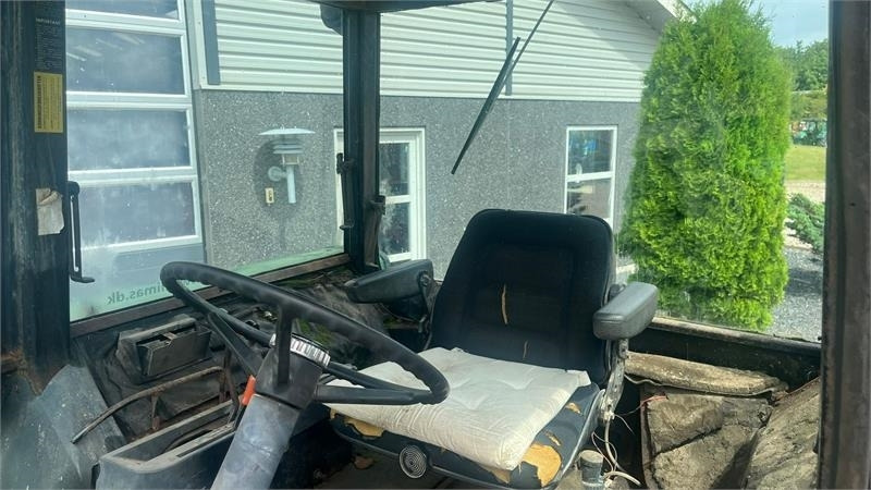 John Deere 4430 Med Powershift - Tractor: foto 5 John Deere 4430 Med Powershift - Tractor: foto 5
