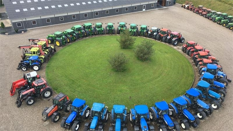 Tractor John Deere 5090 M Med græsdæk: foto 19