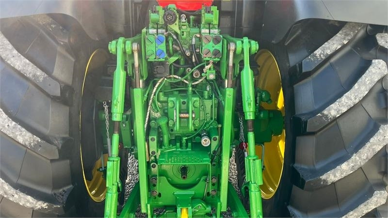 John Deere 6170R AutoPower med frontlift - Tractor: foto 5 John Deere 6170R AutoPower med frontlift - Tractor: foto 5