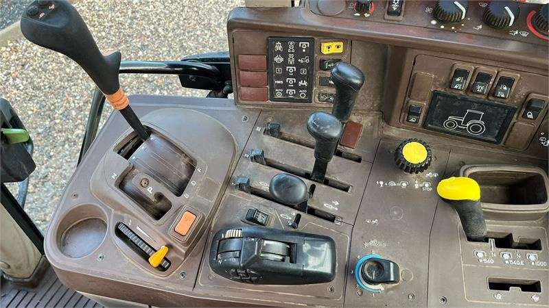 John Deere 6620 TLS PowerQuad - Tractor: foto 3 John Deere 6620 TLS PowerQuad - Tractor: foto 3