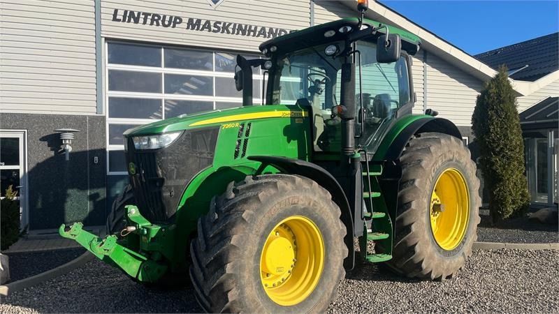 John Deere 7260R AP med frontlift og front PTO - Tractor: foto 2 John Deere 7260R AP med frontlift og front PTO - Tractor: foto 2