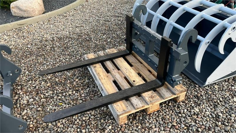 Kramer KL25.5T JULE/NYTÅRSTILBUD med Teleskoparm, så den - Cargadora de ruedas telescópica: foto 3 Kramer KL25.5T JULE/NYTÅRSTILBUD med Teleskoparm, så den - Cargadora de ruedas telescópica: foto 3