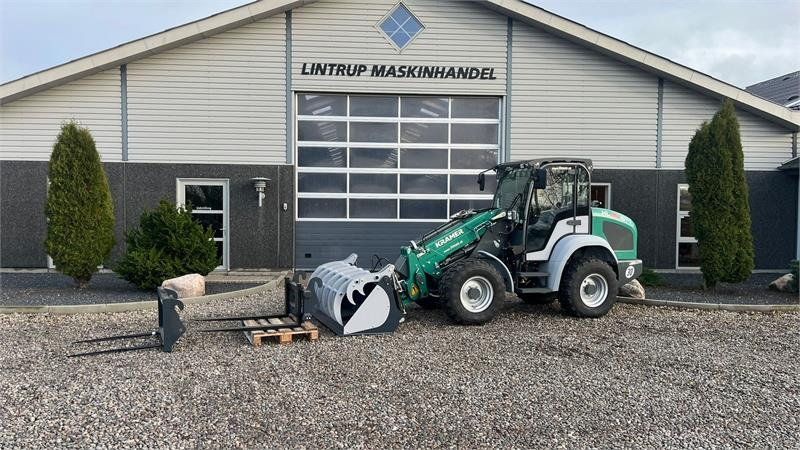 Kramer KL25.5T JULE/NYTÅRSTILBUD med Teleskoparm, så den - Cargadora de ruedas telescópica: foto 1 Kramer KL25.5T JULE/NYTÅRSTILBUD med Teleskoparm, så den - Cargadora de ruedas telescópica: foto 1