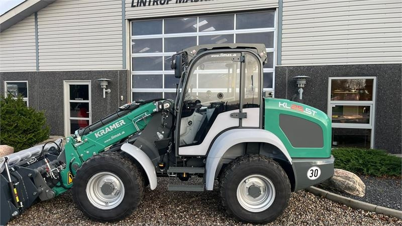 Cargadora de ruedas telescópica Kramer KL25.5T JULE/NYTÅRSTILBUD med Teleskoparm, så den: foto 16 Cargadora de ruedas telescópica Kramer KL25.5T JULE/NYTÅRSTILBUD med Teleskoparm, så den: foto 16