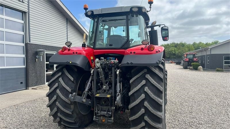 Tractor Massey Ferguson 7726 S DynaVT Med frontlift: foto 17