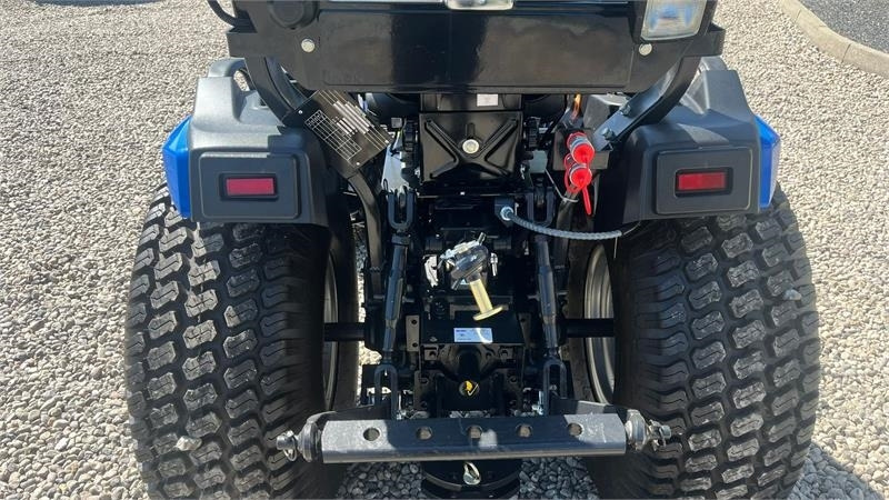 Solis H26 HST Turfdæk og Frontlæsser - Tractor municipal: foto 5 Solis H26 HST Turfdæk og Frontlæsser - Tractor municipal: foto 5