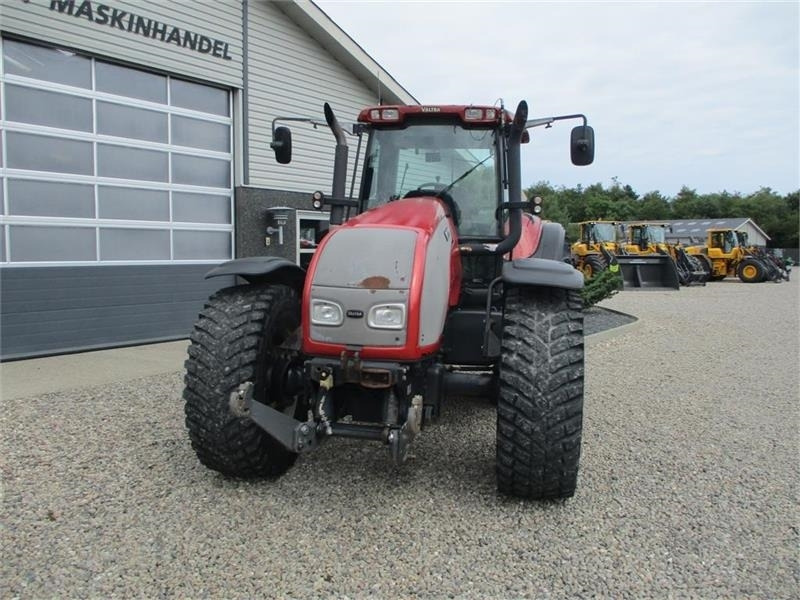 Valtra T190 Med frontlift og affjedret foraksel - Tractor: foto 4 Valtra T190 Med frontlift og affjedret foraksel - Tractor: foto 4