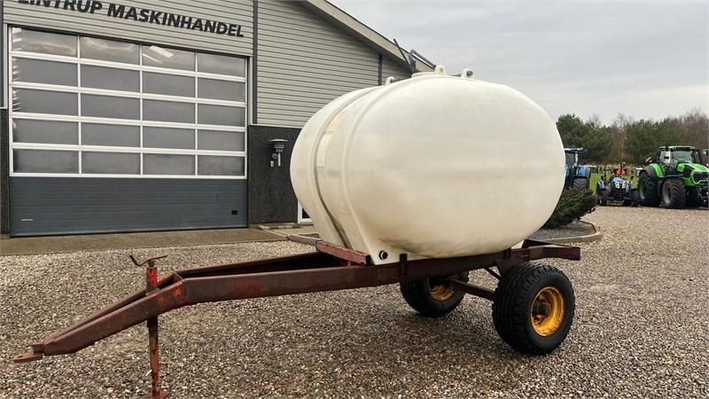 - - - Vandvogn - Sistema de riego: foto 2 - - - Vandvogn - Sistema de riego: foto 2