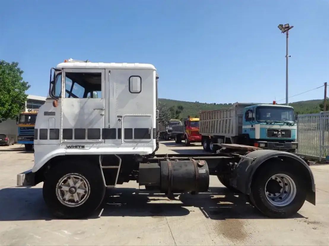 White White 4X2 Type RC 42B 06 - Cabeza tractora: foto 5 White White 4X2 Type RC 42B 06 - Cabeza tractora: foto 5