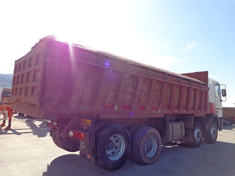 DAF 95.430 DAF 95.430ATI 8X2 Kipper -Telma/Airco - Volquete camión: foto 4 DAF 95.430 DAF 95.430ATI 8X2 Kipper -Telma/Airco - Volquete camión: foto 4