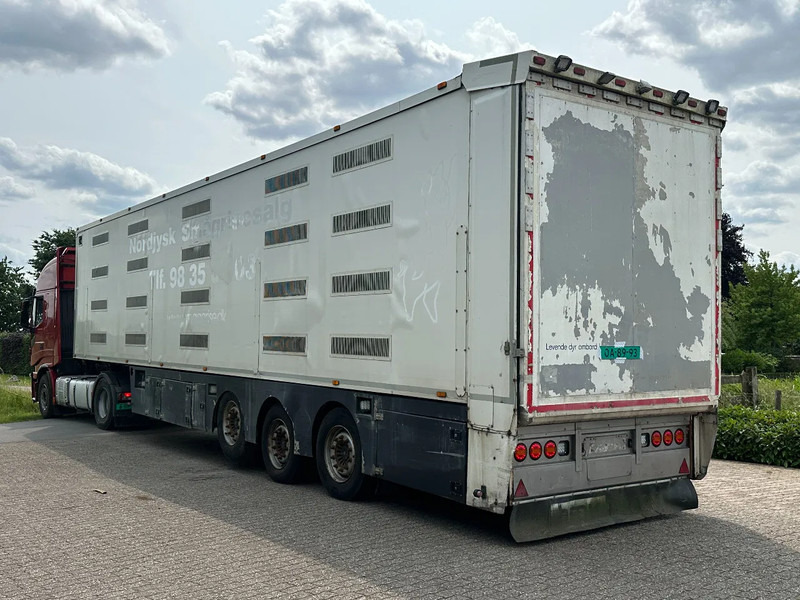 Berdex NO BERDEX HMK 4 stock livestock trailer SPF - Transporte de ganado semirremolque: foto 4 Berdex NO BERDEX HMK 4 stock livestock trailer SPF - Transporte de ganado semirremolque: foto 4