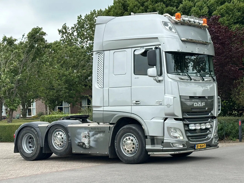 DAF XF 510 FULL OPTIONS SHOW TRUCK!! ONLY 277tKM!! - Cabeza tractora: foto 2 DAF XF 510 FULL OPTIONS SHOW TRUCK!! ONLY 277tKM!! - Cabeza tractora: foto 2