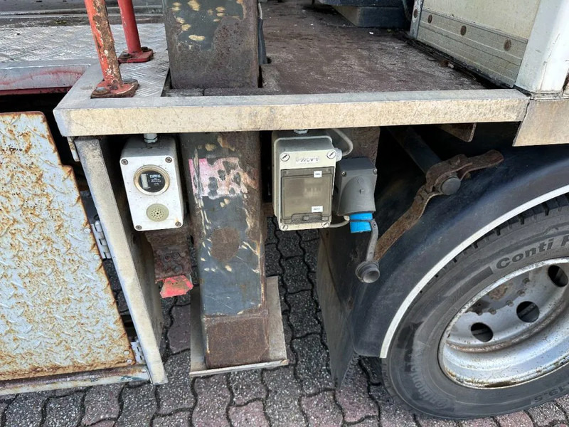 Camión Volvo FL 240 ARBEITSBUHNE/SKYWORKER/17.5m: foto 15
