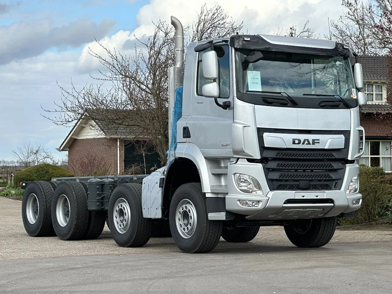 DAF CF 480 CHASSIS 8x4!!UNUSED!!BRANDNEW!! - Chasis camión: foto 1 DAF CF 480 CHASSIS 8x4!!UNUSED!!BRANDNEW!! - Chasis camión: foto 1