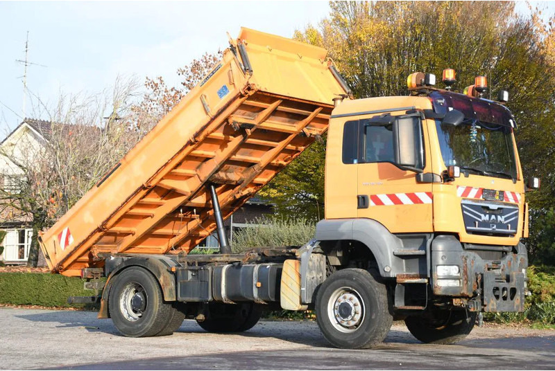 MAN TGS 18.320 AK!!4X4!! KIPPER MEILLER!!KOMMUNAL LKW!!KLIMA - Volquete camión: foto 3 MAN TGS 18.320 AK!!4X4!! KIPPER MEILLER!!KOMMUNAL LKW!!KLIMA - Volquete camión: foto 3