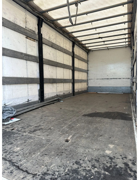 Camión caja cerrada Mercedes-Benz Atego 1218 bakwagen met laadklep 2000kg!: foto 12