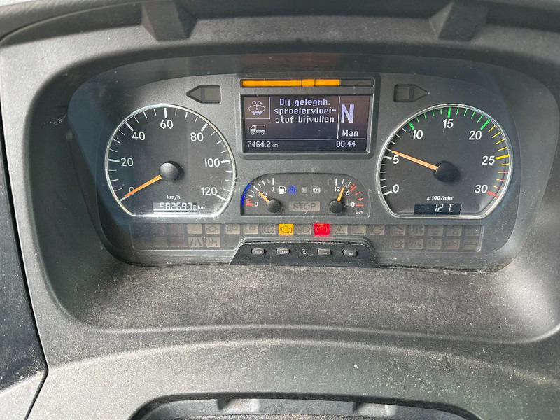 Camión caja cerrada Mercedes-Benz Atego 1218 bakwagen met laadklep 2000kg!: foto 7