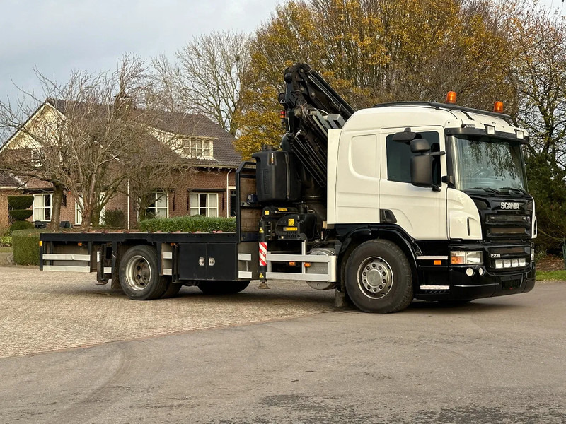Scania P230 36tm KRAAN+JIB+LIER/WINCH+EURO5!!ROOF/DACH!!MANUTENTION!! - Camión grúa: foto 5 Scania P230 36tm KRAAN+JIB+LIER/WINCH+EURO5!!ROOF/DACH!!MANUTENTION!! - Camión grúa: foto 5