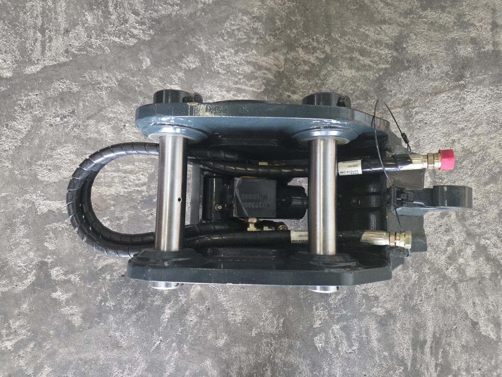 Case 32MK-95110CG - Acoplamiento rápido para Maquinaria de construcción: foto 2 Case 32MK-95110CG - Acoplamiento rápido para Maquinaria de construcción: foto 2