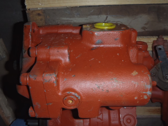 Hitachi PVD-2V-32L3DS-5S-4545Z - 4358274 - Bomba hidráulica para Maquinaria de construcción: foto 3 Hitachi PVD-2V-32L3DS-5S-4545Z - 4358274 - Bomba hidráulica para Maquinaria de construcción: foto 3