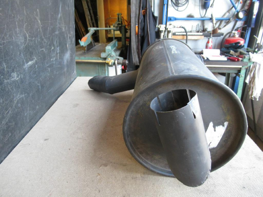 Hitachi - Silenciador para Maquinaria de construcción: foto 2 Hitachi - Silenciador para Maquinaria de construcción: foto 2