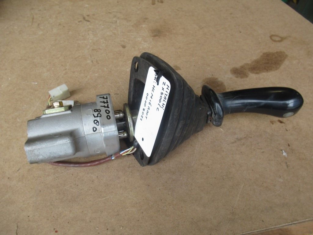 Hitachi ZX500LC - - Cabina e interior para Maquinaria de construcción: foto 1 Hitachi ZX500LC - - Cabina e interior para Maquinaria de construcción: foto 1