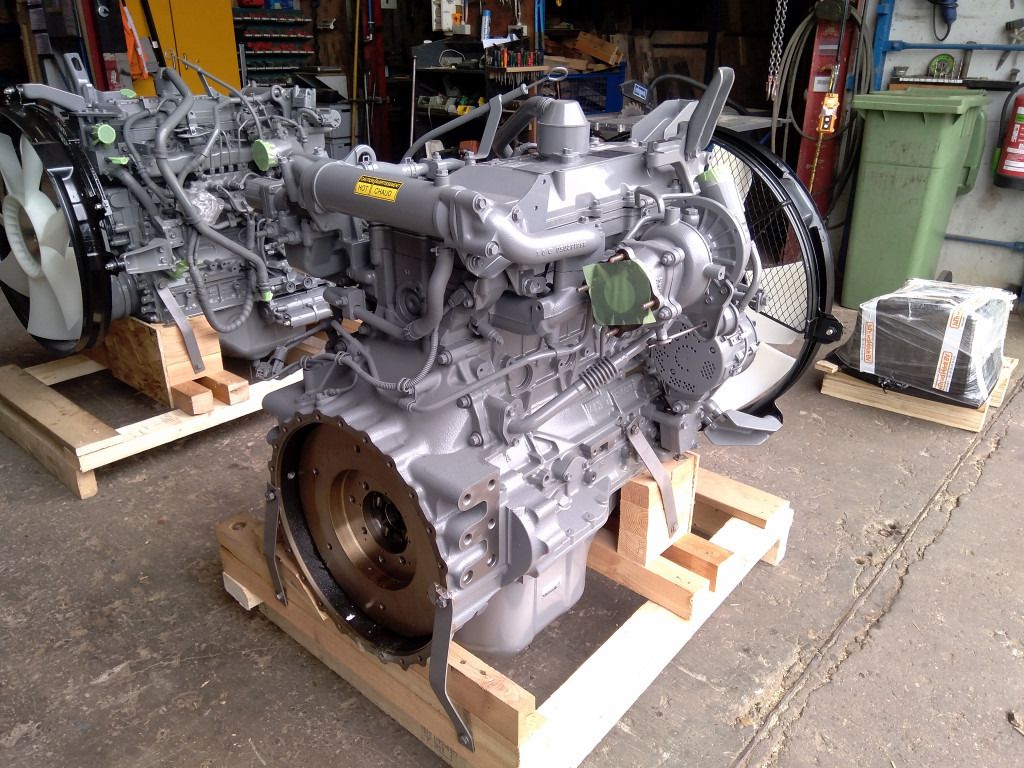 Isuzu 4HK1XYSA - 4681619 - Motor para Maquinaria de construcción: foto 4 Isuzu 4HK1XYSA - 4681619 - Motor para Maquinaria de construcción: foto 4