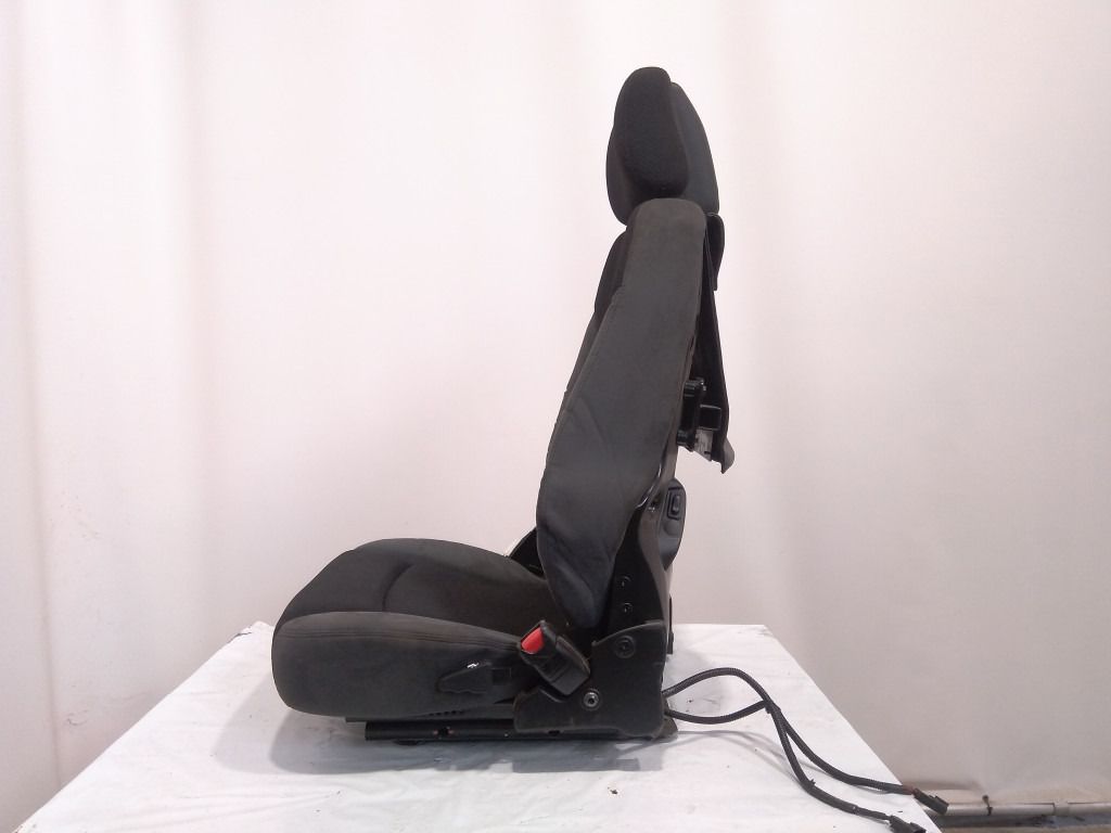 Komatsu SA46065 - Asiento para Maquinaria de construcción: foto 1 Komatsu SA46065 - Asiento para Maquinaria de construcción: foto 1