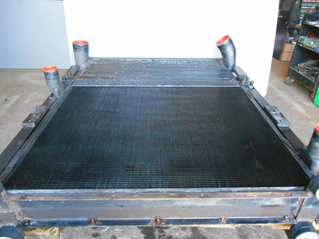 Liebherr R954C EW - - Radiador para Maquinaria de construcción: foto 5 Liebherr R954C EW - - Radiador para Maquinaria de construcción: foto 5