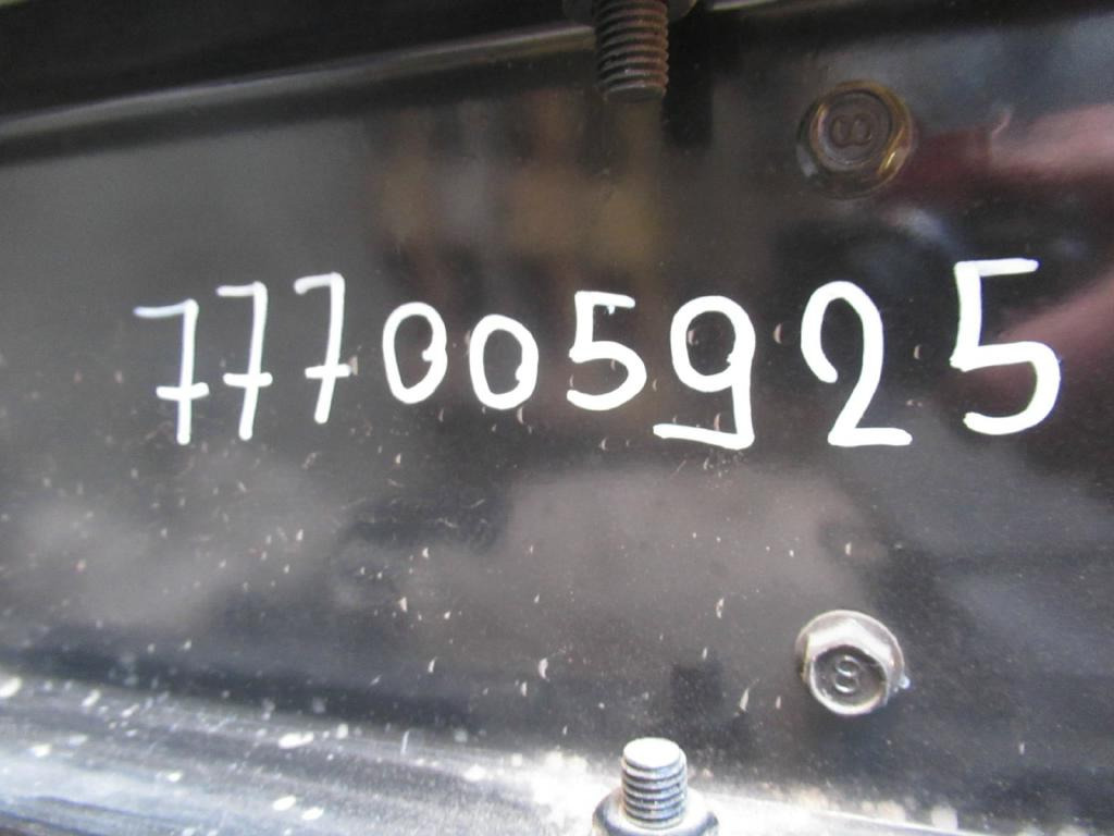 New Holland 4343609 - 71432276 - Radiador para Maquinaria de construcción: foto 3 New Holland 4343609 - 71432276 - Radiador para Maquinaria de construcción: foto 3