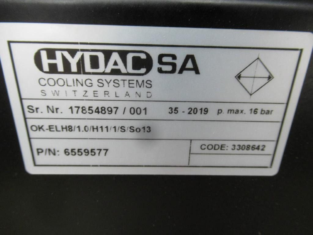 New Holland 6559577 - Radiador para Maquinaria de construcción: foto 4 New Holland 6559577 - Radiador para Maquinaria de construcción: foto 4