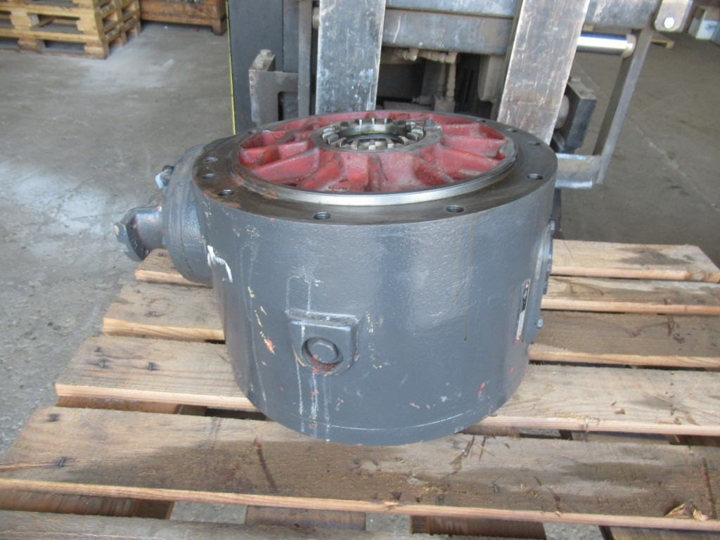 New Holland 8445806 - Eje y piezas para Maquinaria de construcción: foto 1 New Holland 8445806 - Eje y piezas para Maquinaria de construcción: foto 1