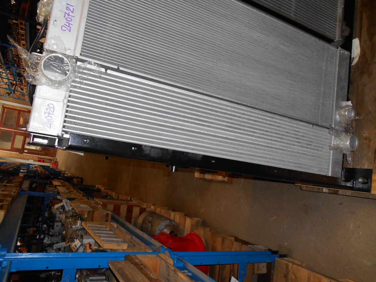 New Holland LC05P00043S003 - Intercooler para Maquinaria de construcción: foto 1 New Holland LC05P00043S003 - Intercooler para Maquinaria de construcción: foto 1
