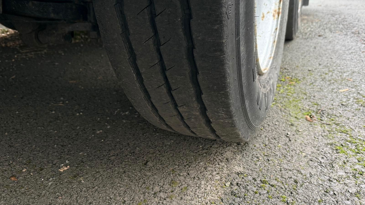 BG BGH 11 - Remolque con toldo: foto 5 BG BGH 11 - Remolque con toldo: foto 5