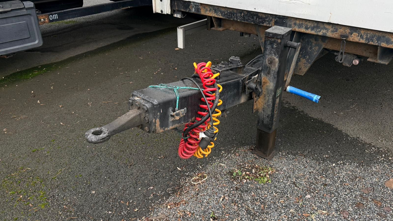 BG BGH 11 - Remolque con toldo: foto 3 BG BGH 11 - Remolque con toldo: foto 3