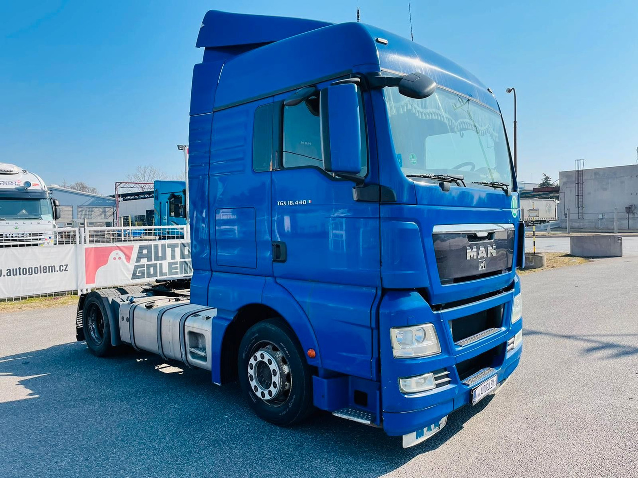 MAN TGX 18.440 - Cabeza tractora: foto 2 MAN TGX 18.440 - Cabeza tractora: foto 2