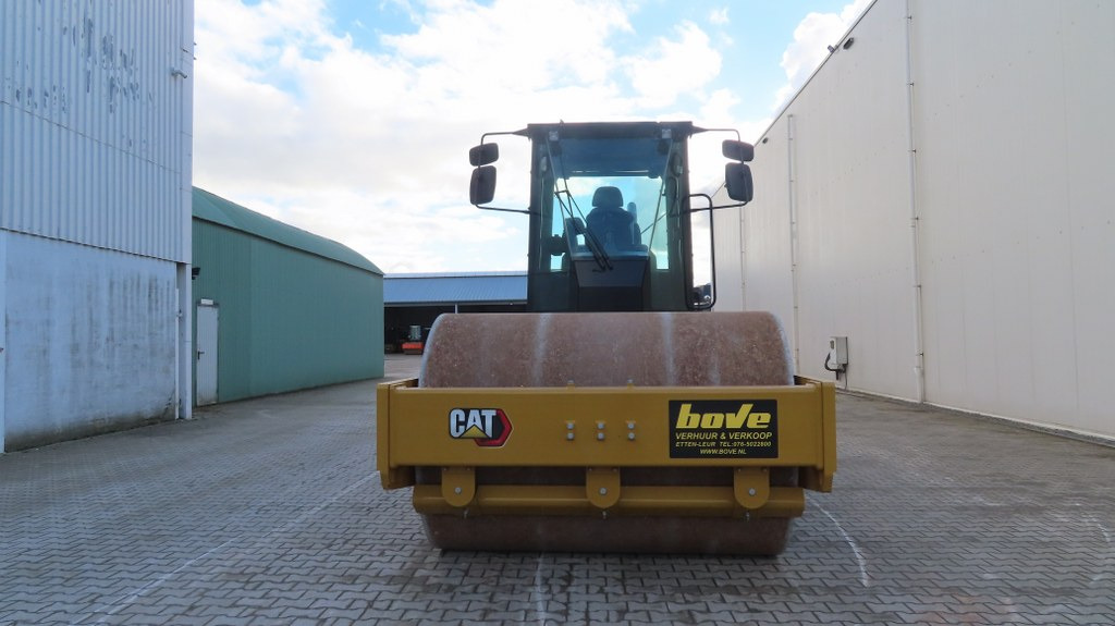Leasing financiero de  Caterpillar CS66B leasing Caterpillar CS66B: foto 7